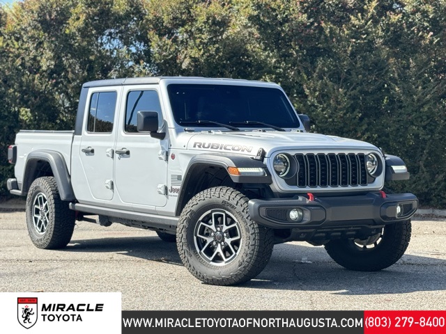 2024 Jeep Gladiator Rubicon's photo