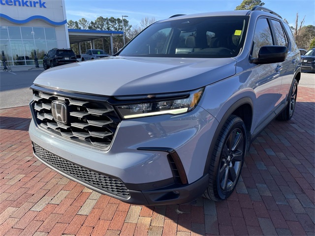 2023 Honda Pilot Sport's photo