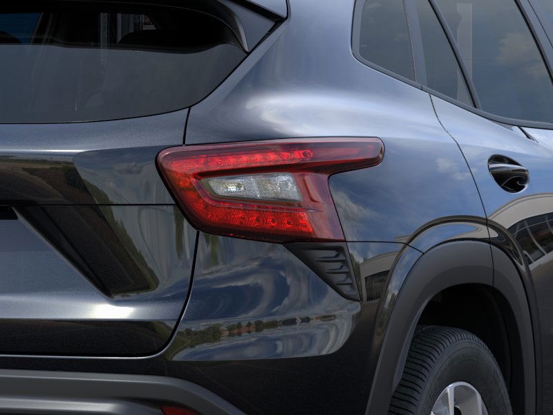 2025 Chevrolet Trax LS SUV FWD 11