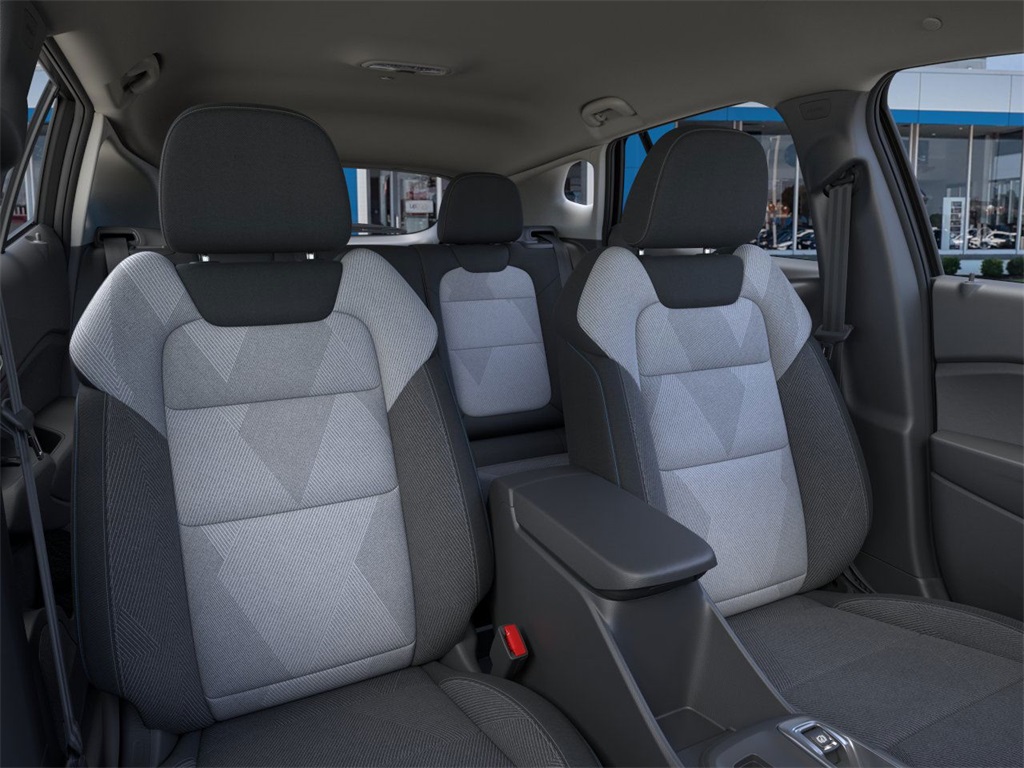 2025 Chevrolet Trax LS SUV FWD 16