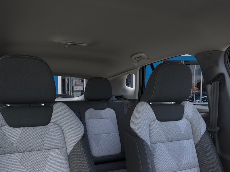 2025 Chevrolet Trax LS SUV FWD 24