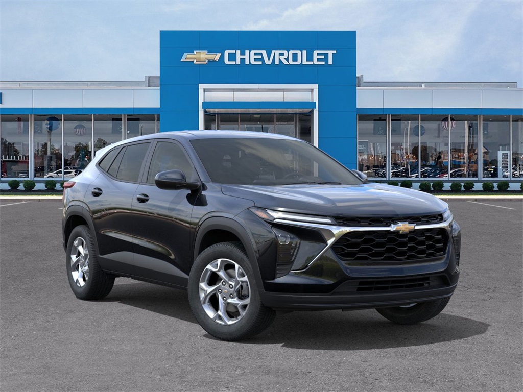 2025 Chevrolet Trax LS SUV FWD 7