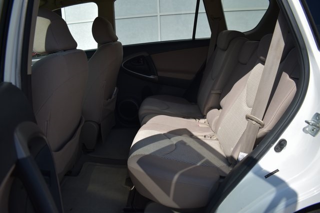 2008 Toyota RAV4 Base photo 10