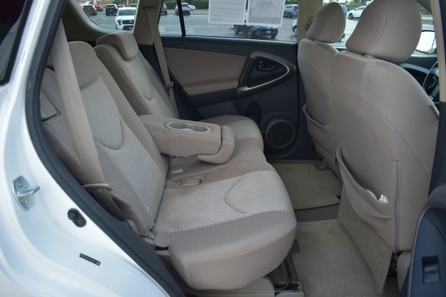 2008 Toyota RAV4 Base photo 14