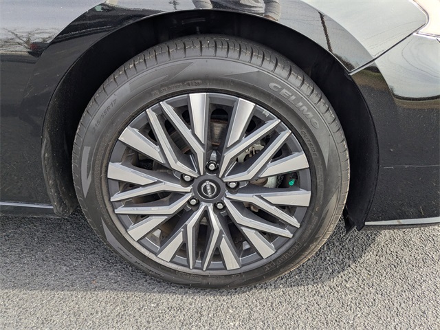 2024 Nissan Altima SV FWD