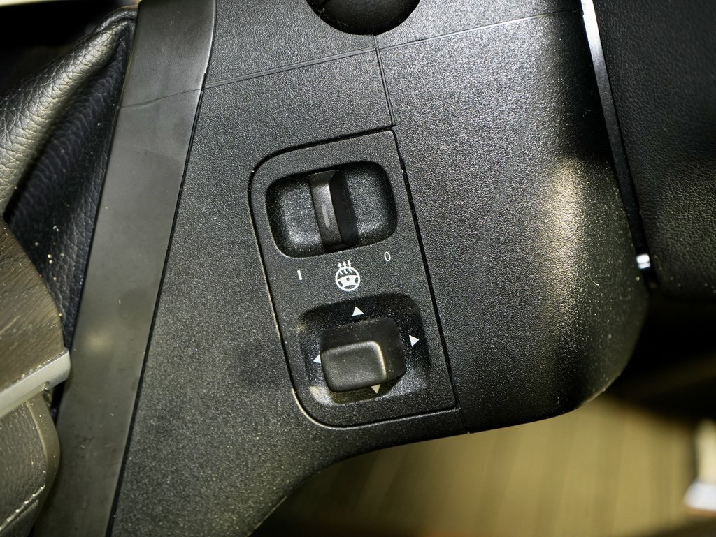 used 2022 Mercedes-Benz GLE car, priced at $38,388