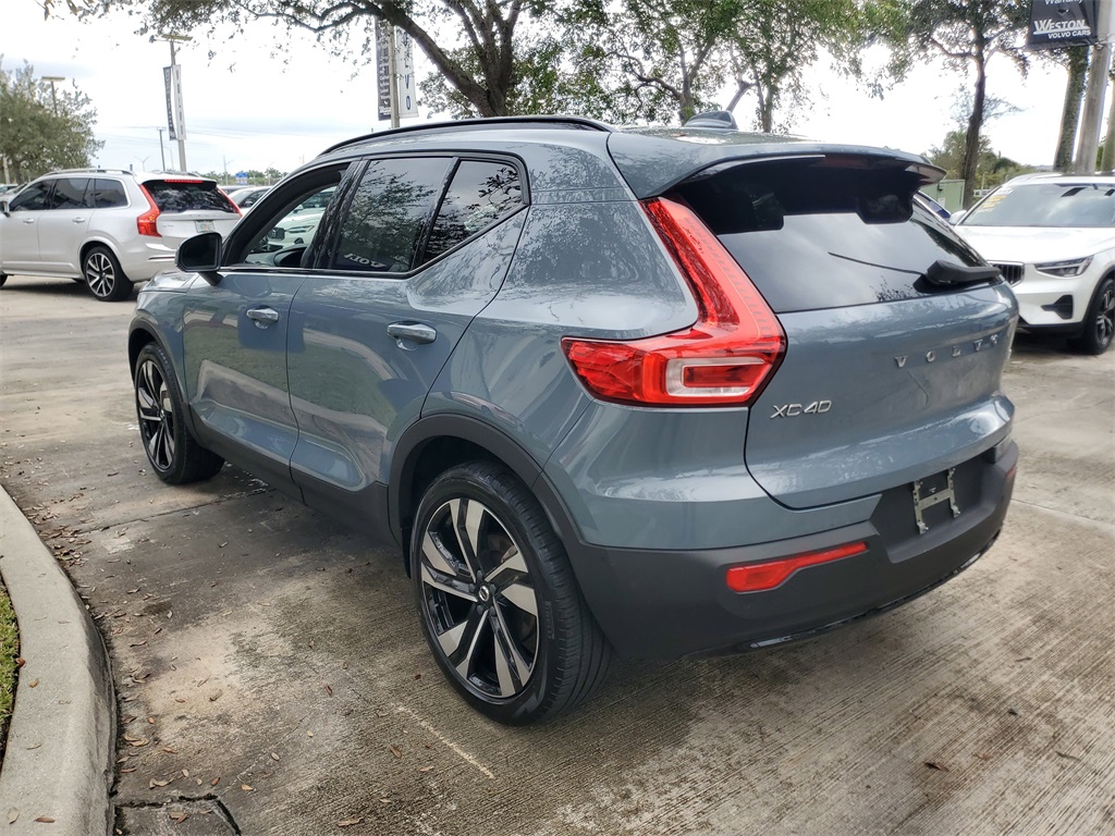 used 2023 Volvo XC40 car, priced at $26,995