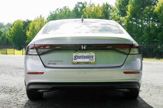 2025 Honda Accord 1.5T LX photo 7