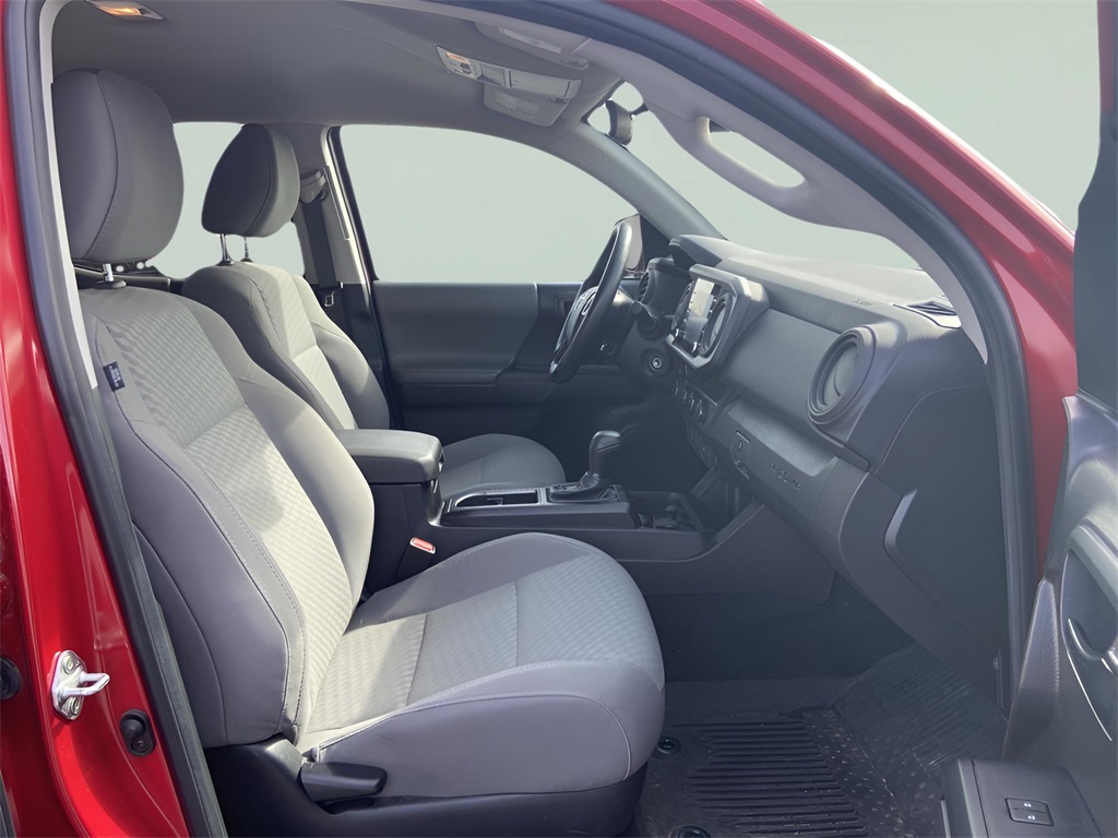 2023 Toyota Tacoma SR 4x4 photo 2