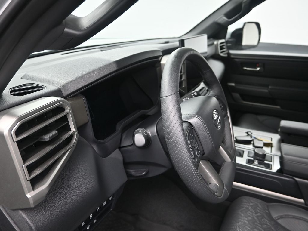 2025 Toyota Sequoia SR5 photo 12