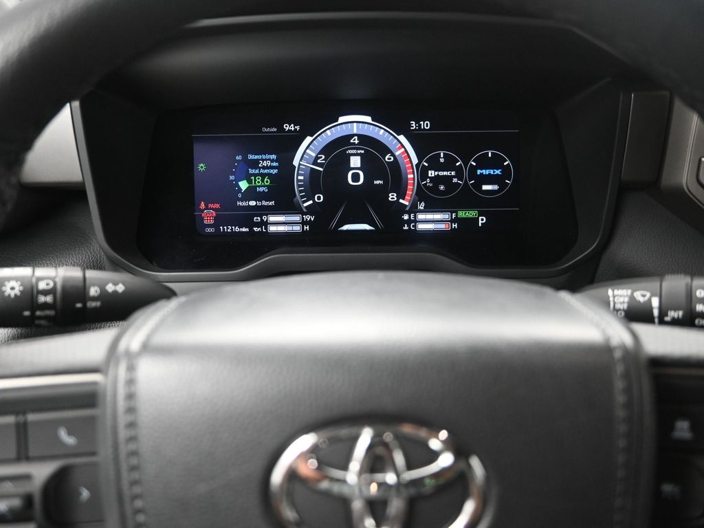 2025 Toyota Sequoia SR5 photo 14