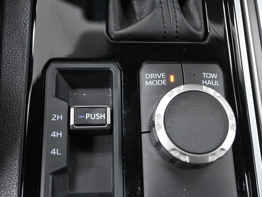 2025 Toyota Sequoia SR5 photo 23