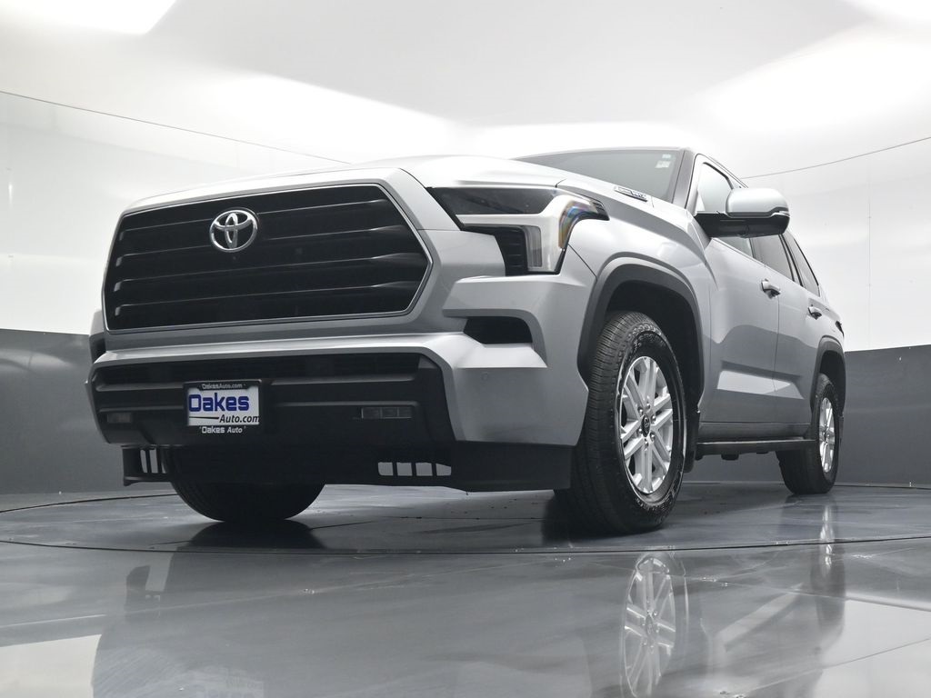 2025 Toyota Sequoia SR5 photo 46