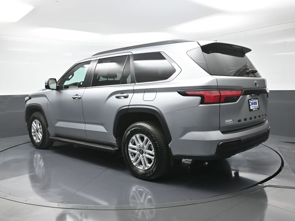 2025 Toyota Sequoia SR5 photo 5