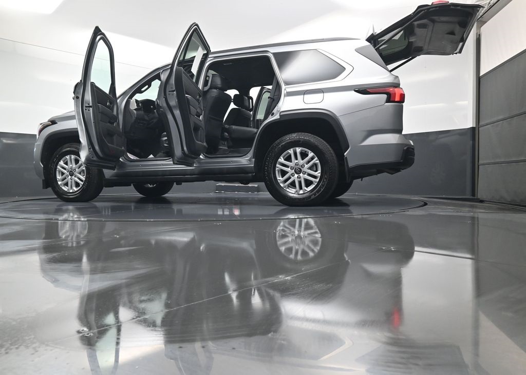 2025 Toyota Sequoia SR5 photo 67
