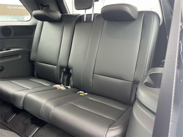 new 2026 Hyundai Palisade Hybrid car, priced at $52,835