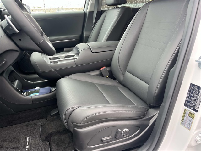 new 2026 Hyundai Palisade Hybrid car, priced at $52,835