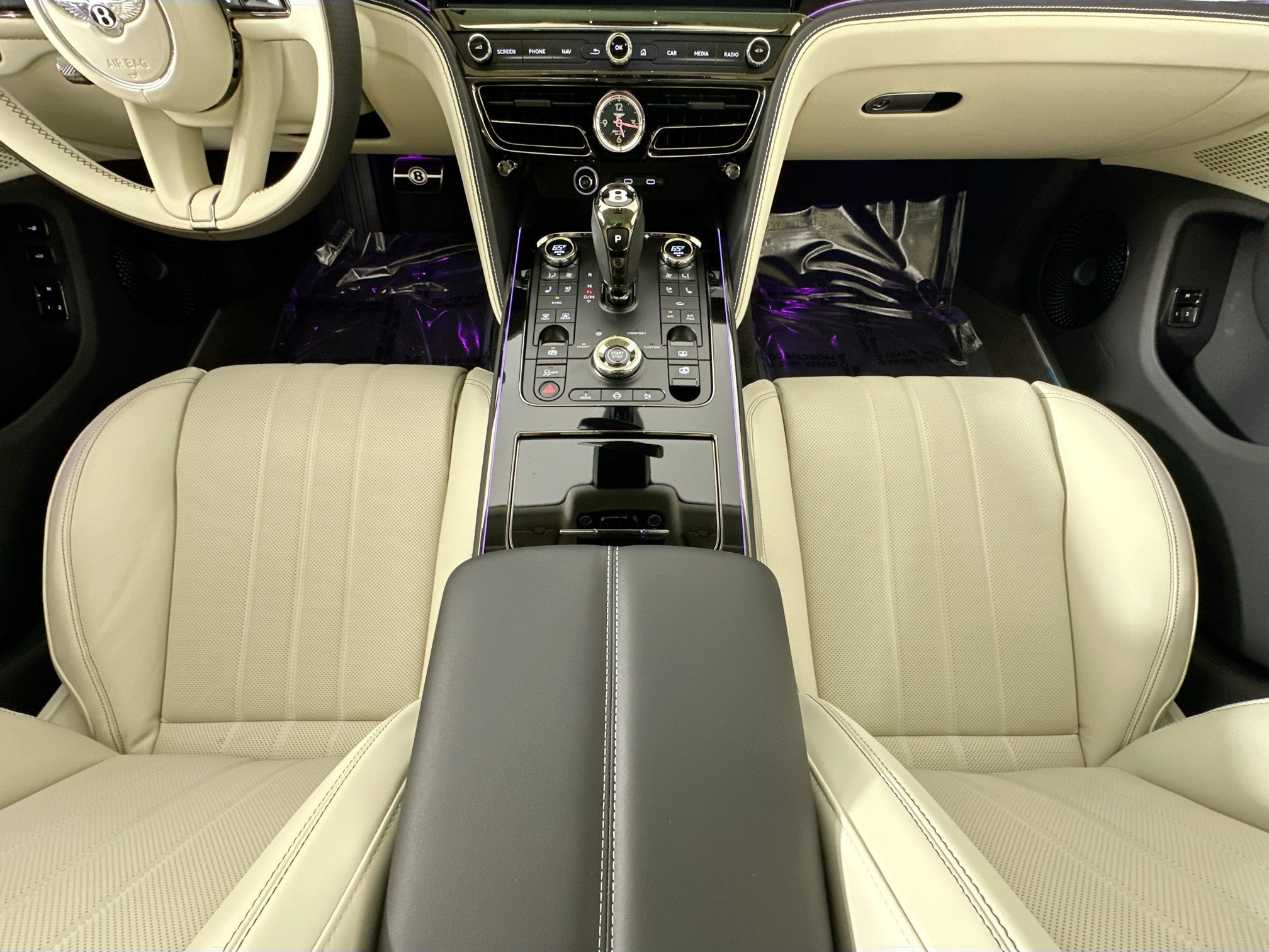 new 2025 Bentley Flying Spur car