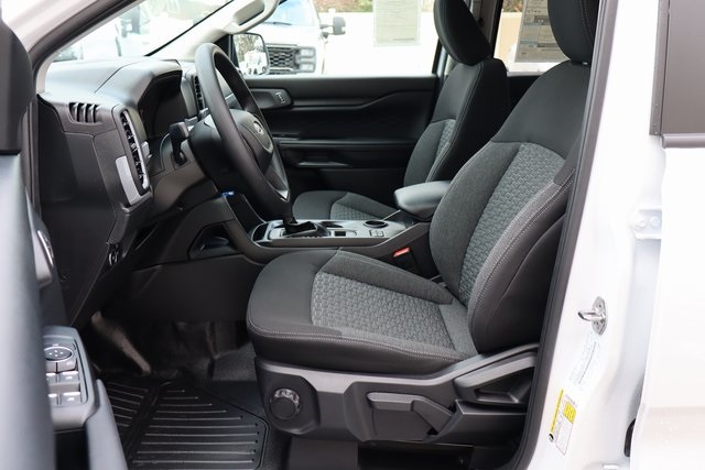 new 2025 Ford Ranger car, priced at $32,984