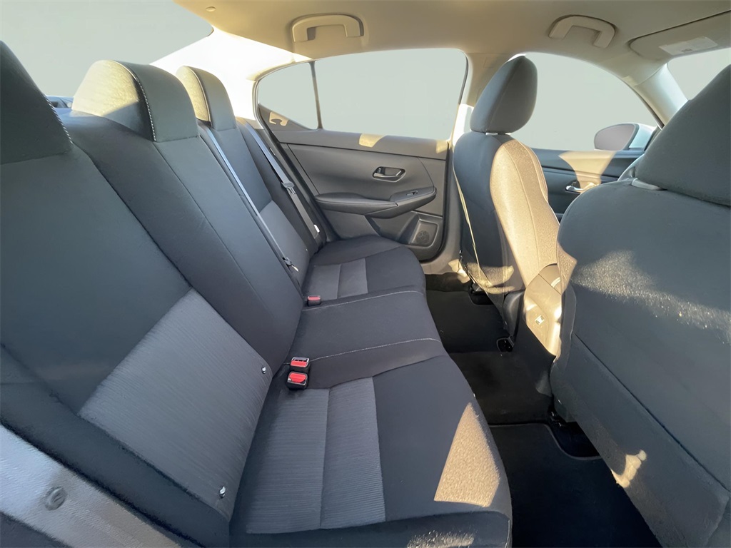 2024 Nissan Sentra SV photo 2