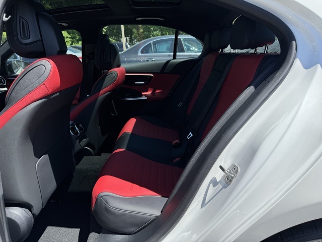 2025 Mercedes Benz C 300 4MATIC photo 13