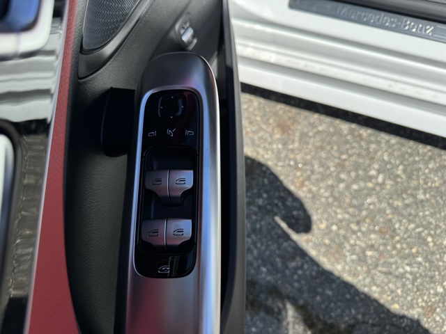 2025 Mercedes Benz C 300 4MATIC photo 21