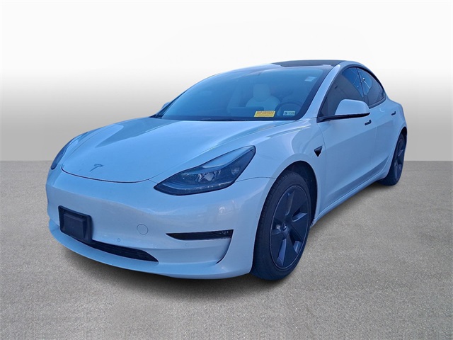 2022 Tesla Model 3 Long Range's photo