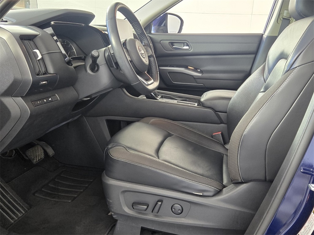 used 2022 Nissan Pathfinder car, priced at $21,958