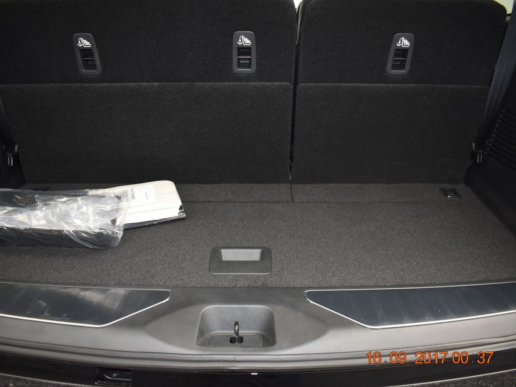 2025 Black Obsidian INFINITI QX80 LUXE RWD SUV