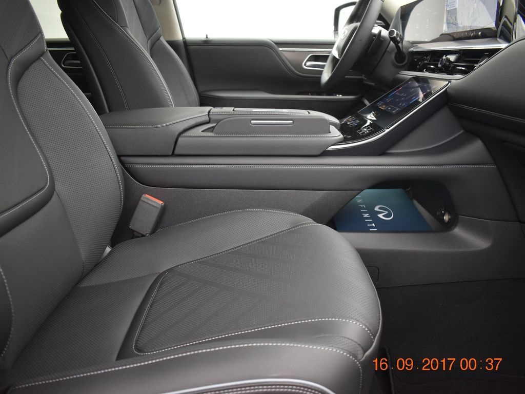 2025 Black Obsidian INFINITI QX80 LUXE RWD SUV