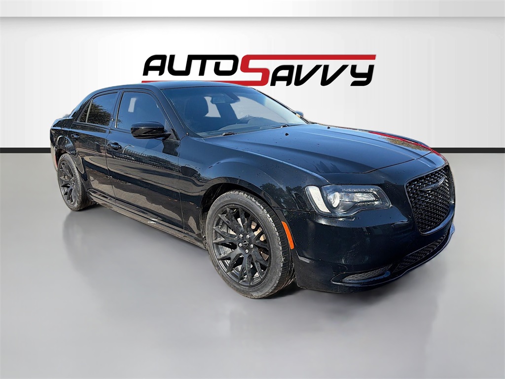 2022 Chrysler 300 Touring