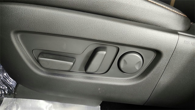 new 2025 Mazda CX-70 PHEV car, priced at $58,965