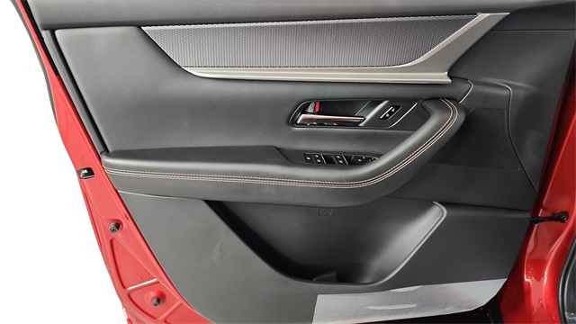 new 2025 Mazda CX-70 PHEV car, priced at $58,965