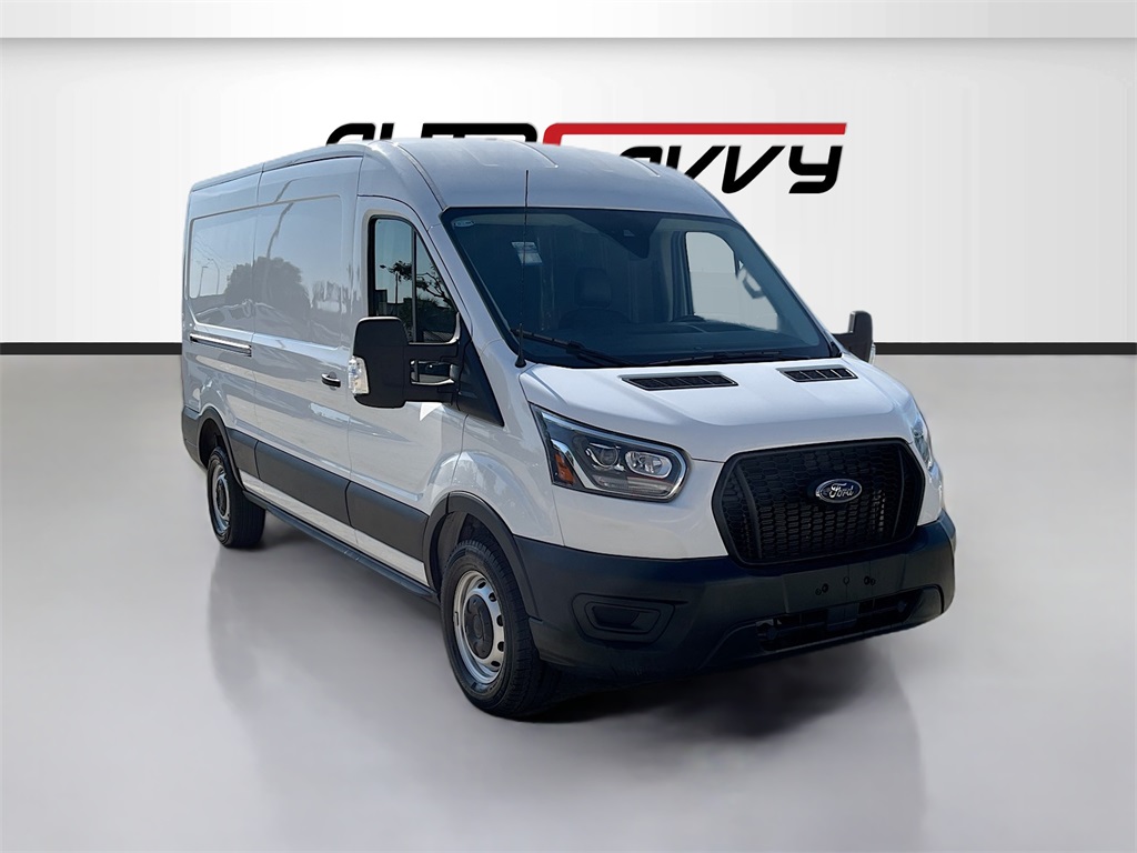 2025 Ford Transit Van Base's photo