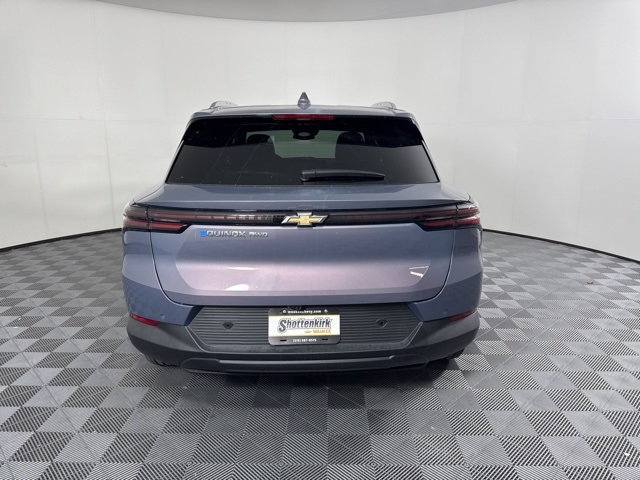 2026 Chevrolet Equinox EV 1LT photo 4