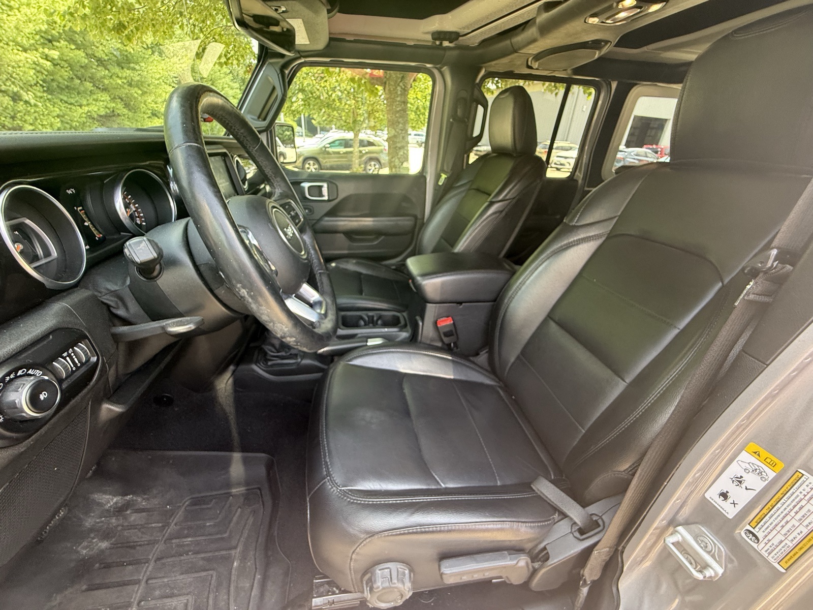 2020 Billet Silver Metallic Clearcoat Jeep Wrangler Unlimited Unlimited Sahara Altitude 4X4 SUV