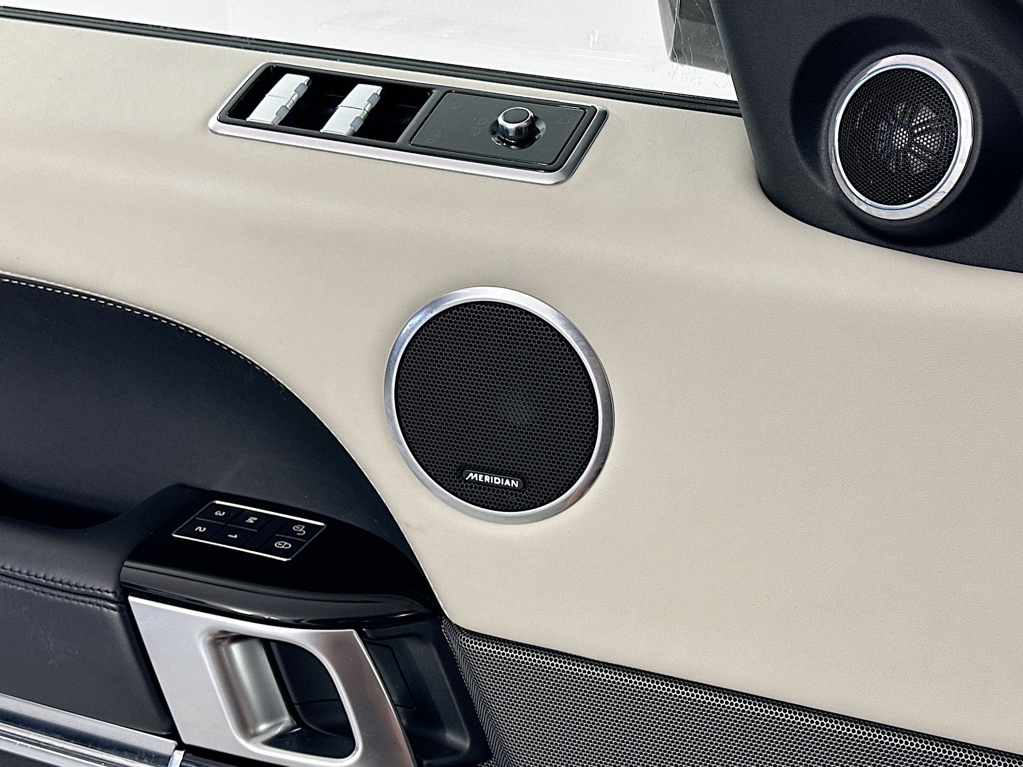 used 2020 Land Rover Range Rover Sport car, priced at $38,998