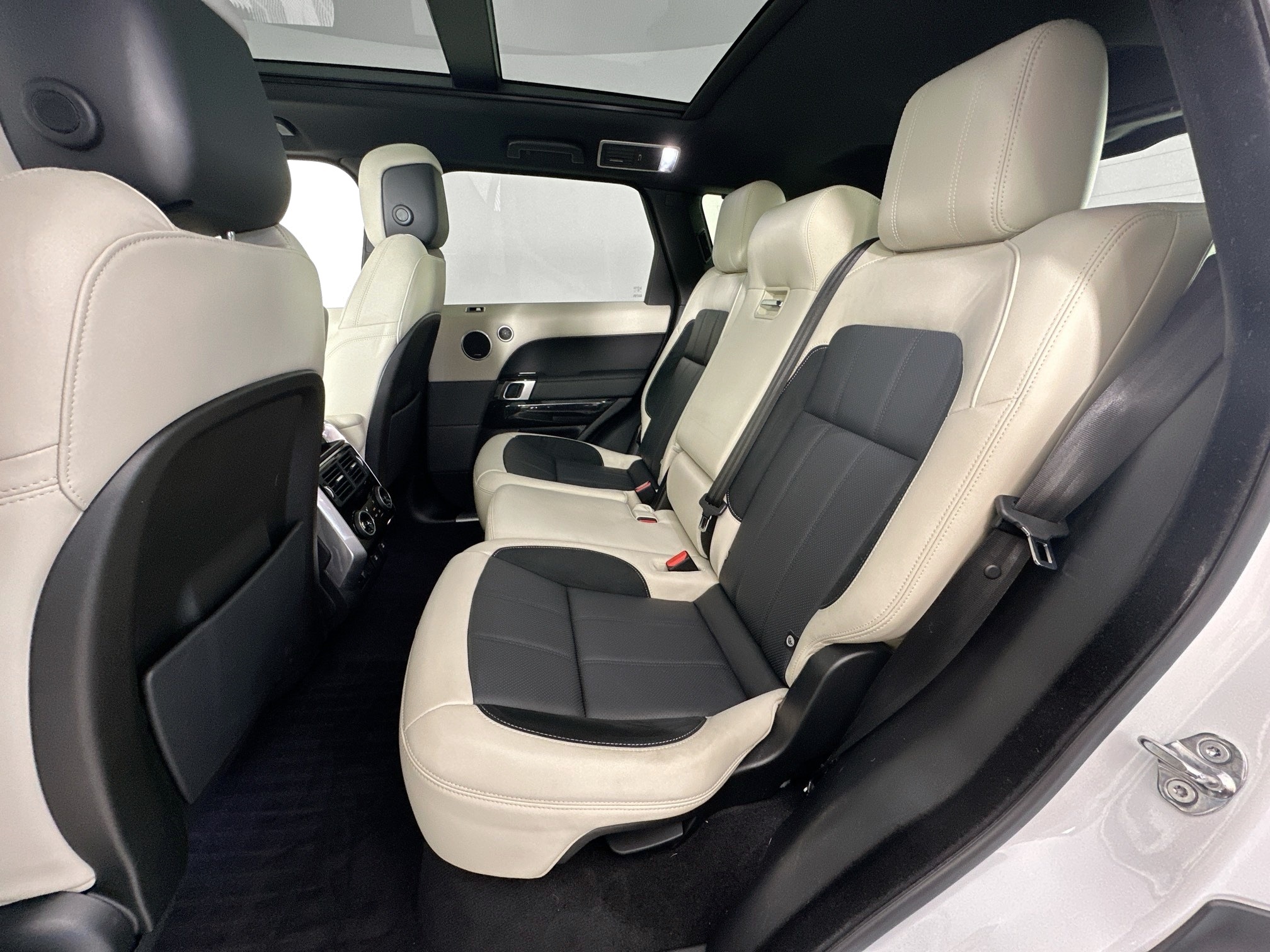 used 2020 Land Rover Range Rover Sport car, priced at $38,998