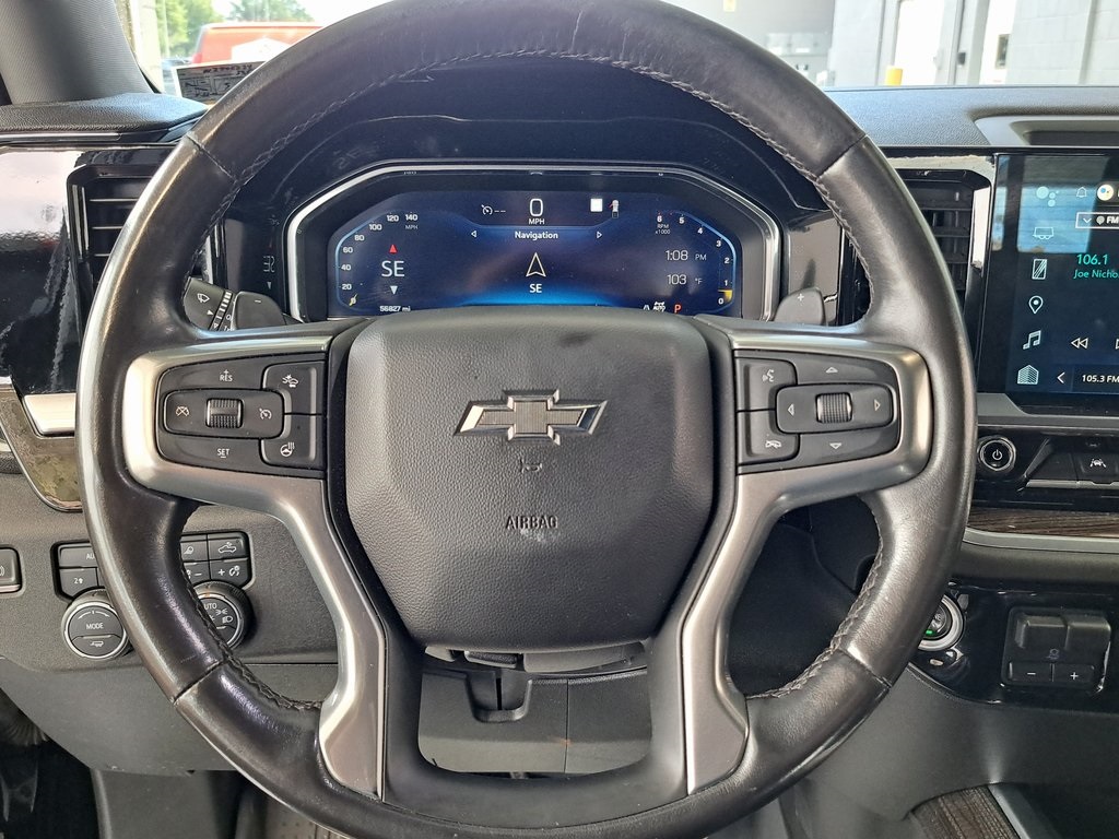2022 Chevrolet Silverado 1500 RST 4D Crew Cab 4WD 10