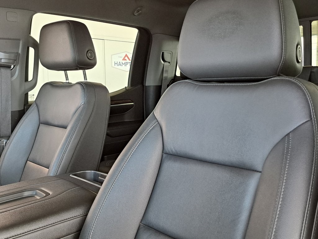 2022 Chevrolet Silverado 1500 RST 4D Crew Cab 4WD 24