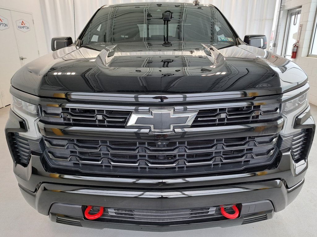 2022 Chevrolet Silverado 1500 RST 4D Crew Cab 4WD 3