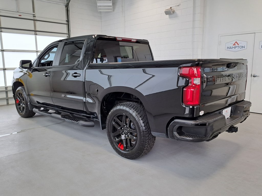 2022 Chevrolet Silverado 1500 RST 4D Crew Cab 4WD 7