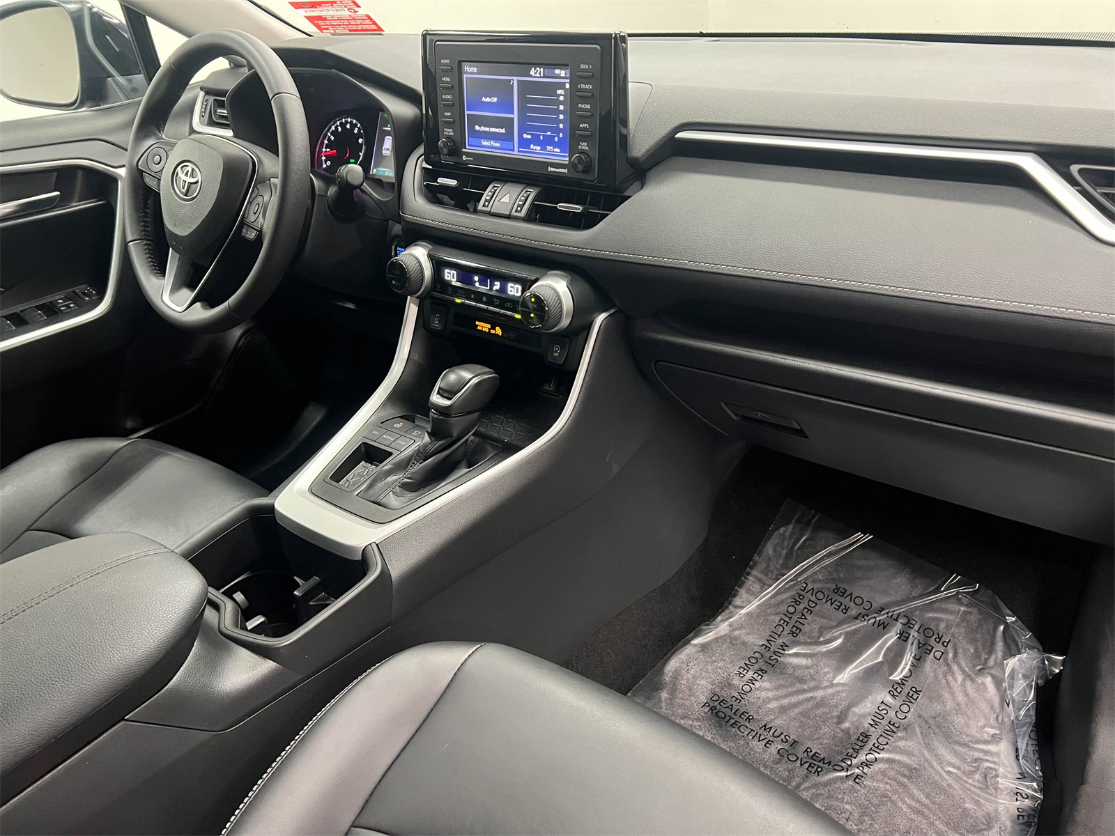 used 2022 Toyota RAV4 car, priced at $28,888