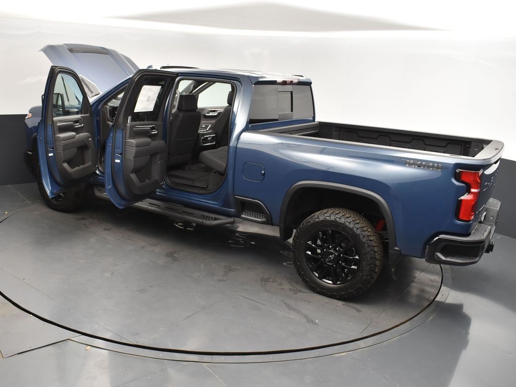 2025 Lakeshore Blue Chevrolet Silverado 2500HD LTZ 4X4 Truck