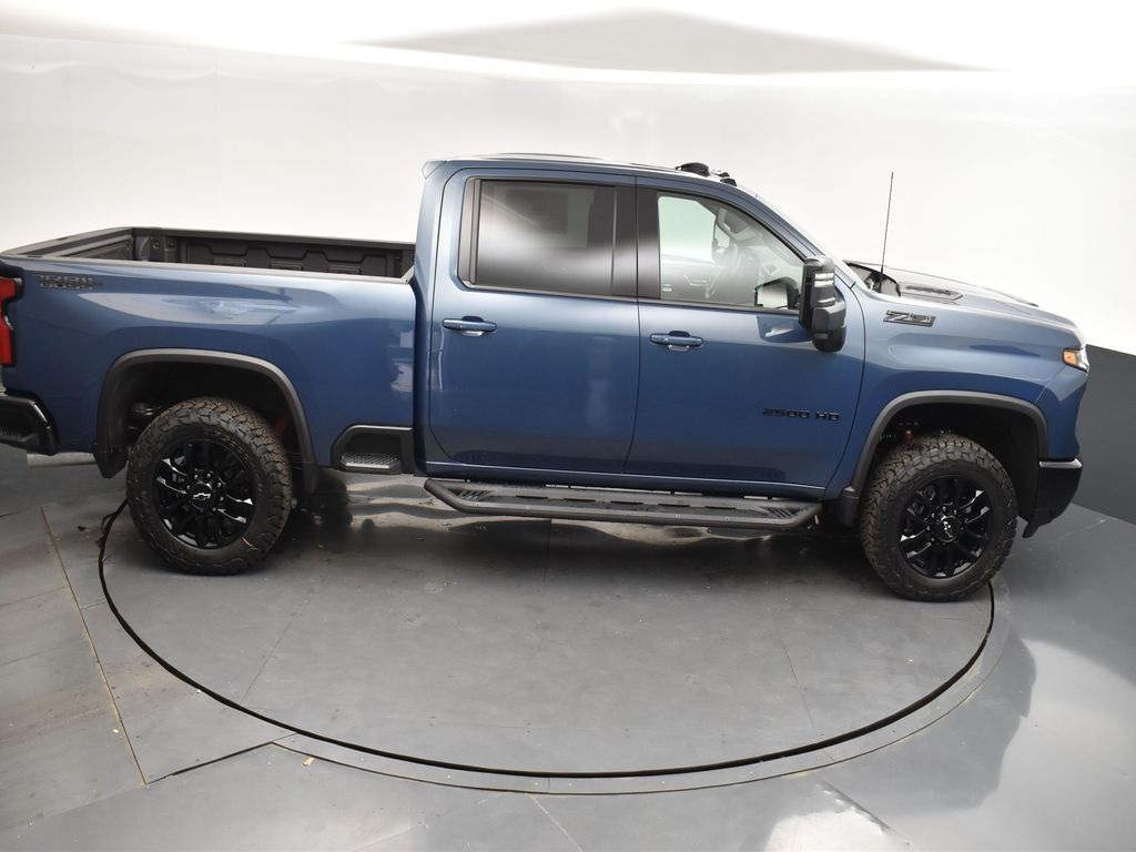 2025 Lakeshore Blue Chevrolet Silverado 2500HD LTZ 4X4 Truck