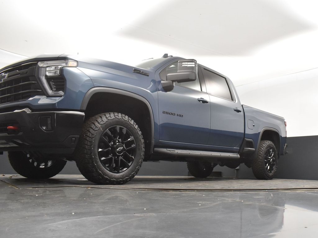 2025 Lakeshore Blue Chevrolet Silverado 2500HD LTZ 4X4 Truck