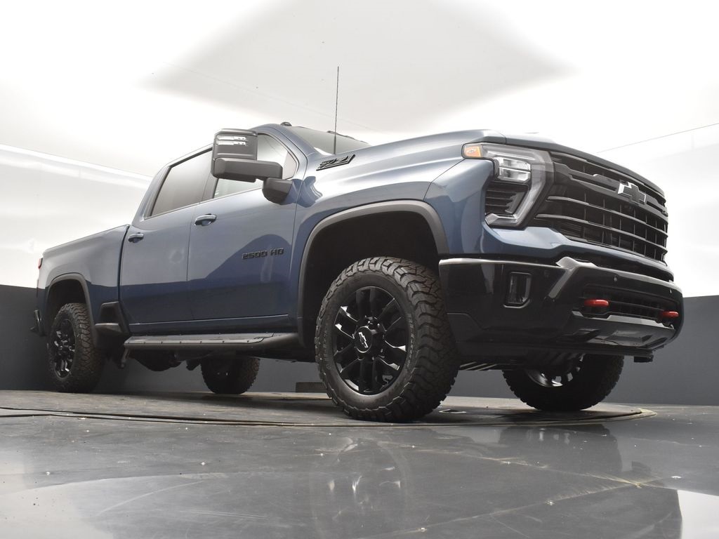 2025 Lakeshore Blue Chevrolet Silverado 2500HD LTZ 4X4 Truck