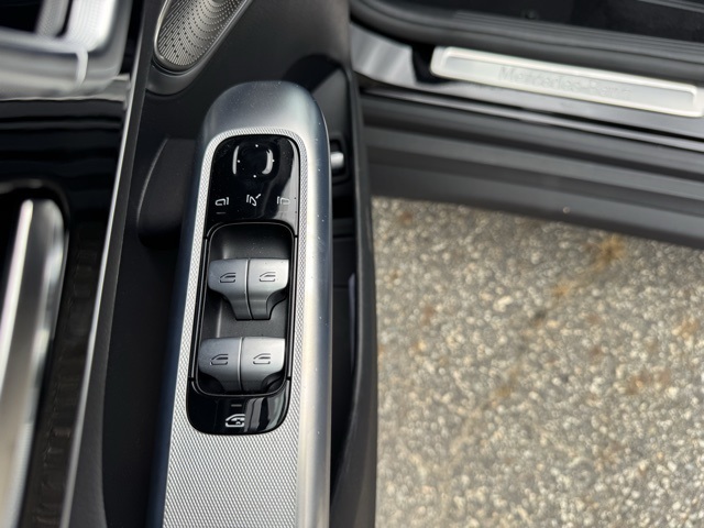 2025 Mercedes Benz GLC 350e 4MATIC photo 21