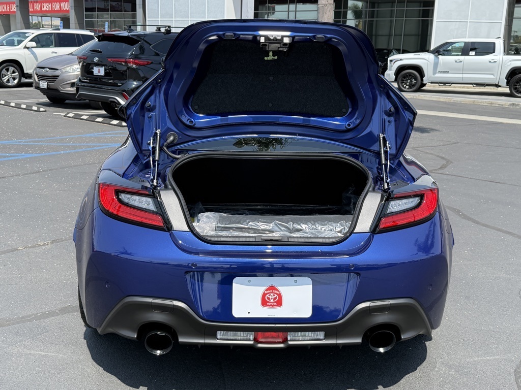 2025 Toyota GR86 Premium photo 14