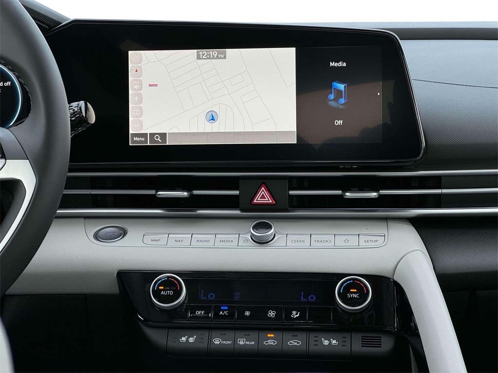 Elantra Hybrid Limited